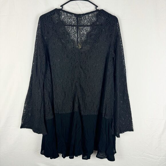 Jodifl Black Lace Tunic Blouse V-Neck Size S Bell Sleeve Witchy Goth Romantic - Picture 2 of 8